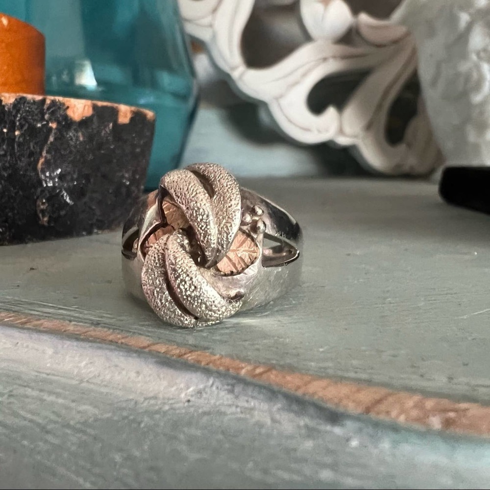 Coleman C Co 925 Sterling Silver 12K Ring Size 8.75